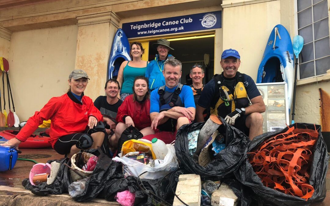 Teignbridge Canoe Club ran its first “plastics paddle”…